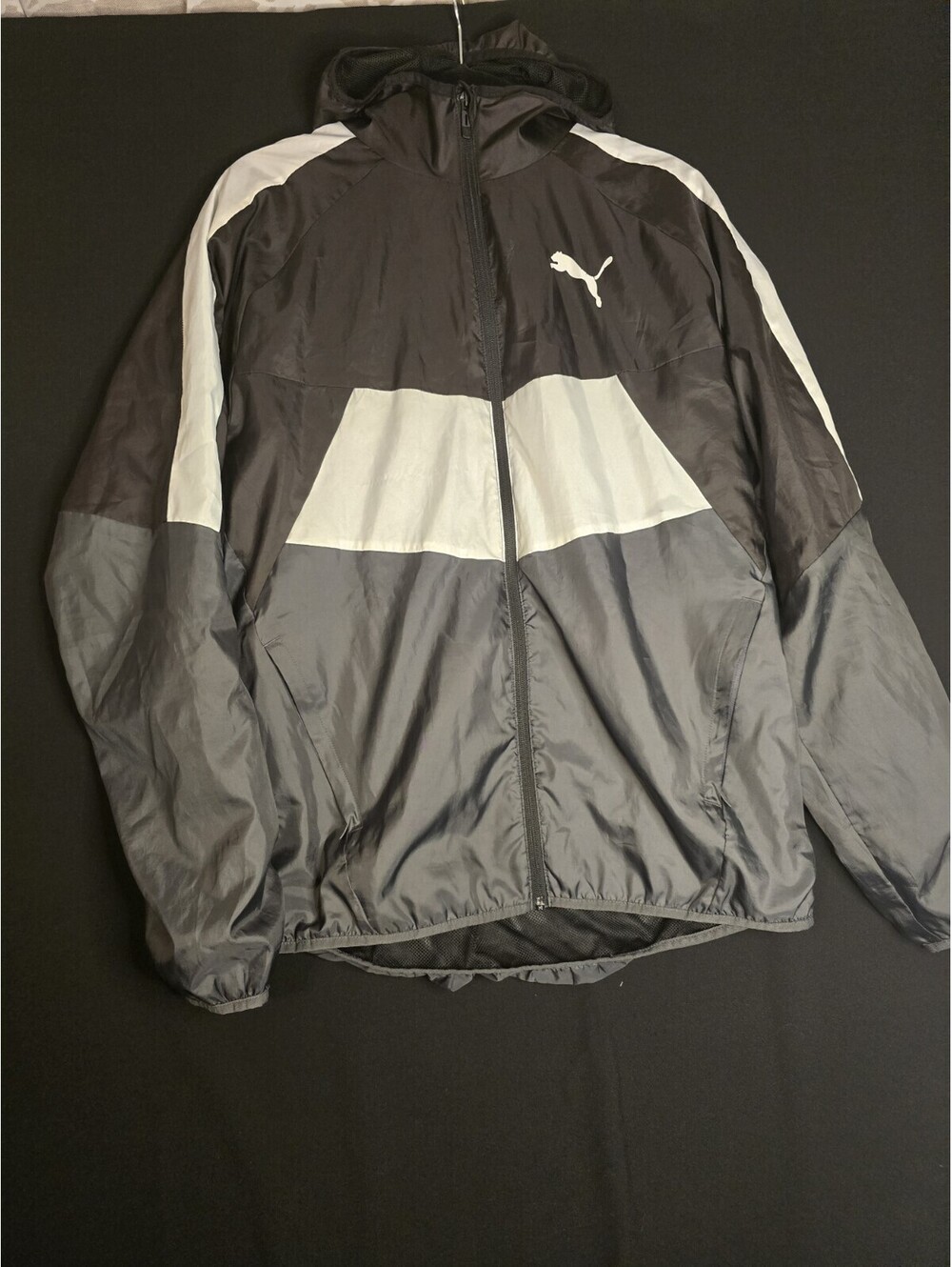 Puma, Atlethic Hooded Hoodie Windbreaker Jacket Black/White (Size-Medium)